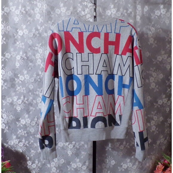 Champion Reverse Weave Crew Neck Sweatshirt Grey Logo Retro Style Size Medium - Picture 2 of 6